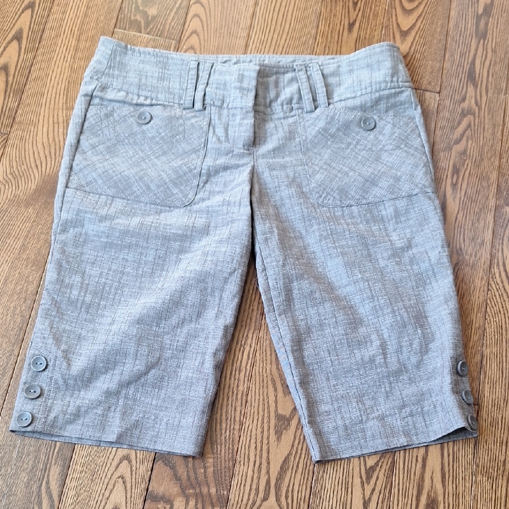 Dynamite Gray/Taupe Button-Accent Shorts